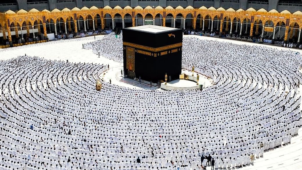 بدء تسجيل الراغبين في الحج للعام (1447هـ/2026م)