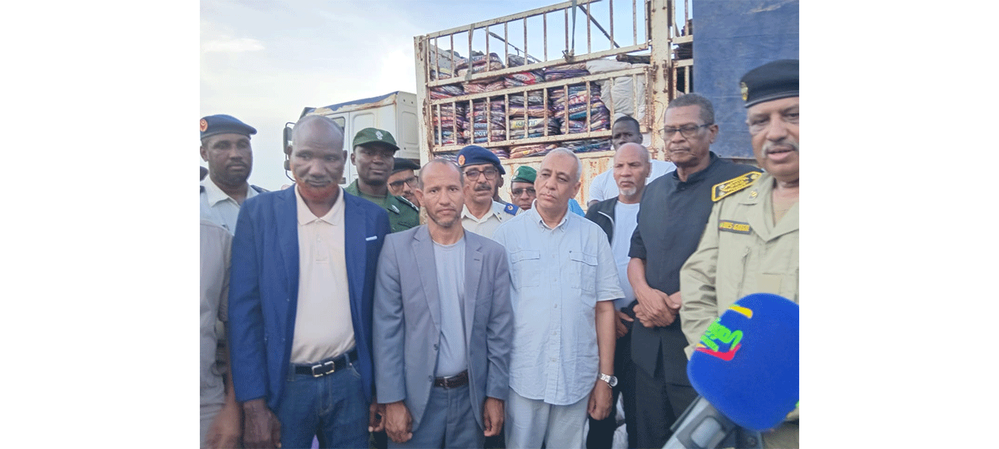 والي كوركل يزور مركز إيواء المتضررين في تيفوندي سيفى&nbsp;(…)