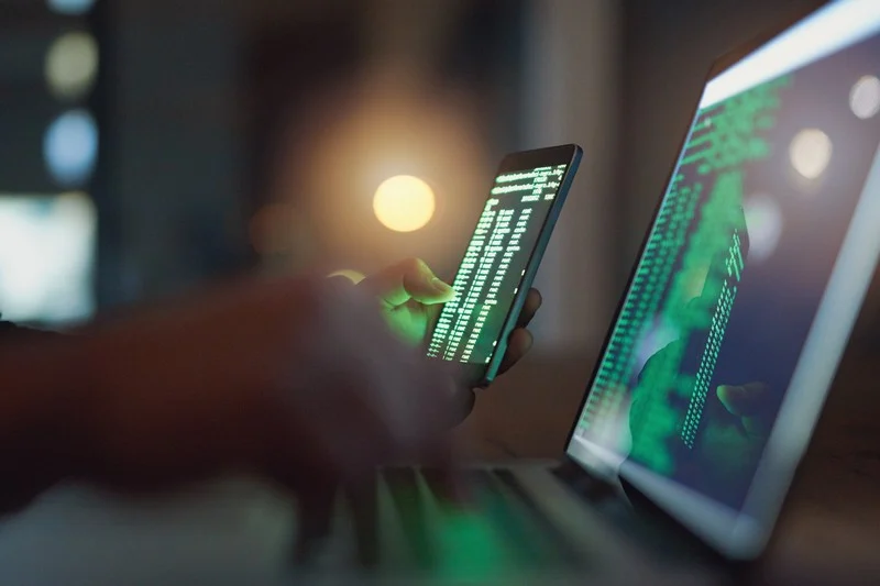 الشرطة : فككنا شبكة احتيال الكتروني سلبت 73 مليون اوقية